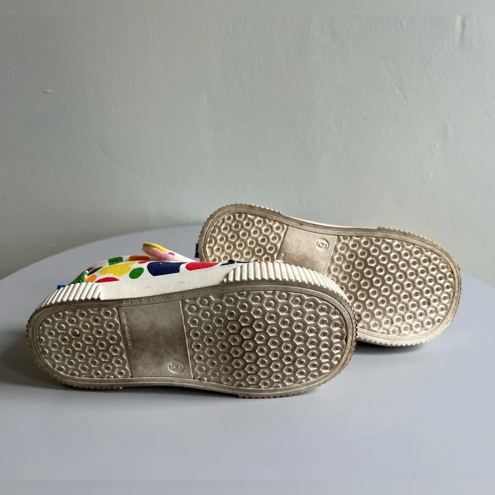 Vibrant multicolor toddler sneakers. Blue red green yellow. Size 6 - Picture 5 of 6